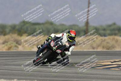 media/Oct-13-2025-Moto Forza (Mon) [[a66d839500]]/2-A Group/Session 3 (Turn 16)/